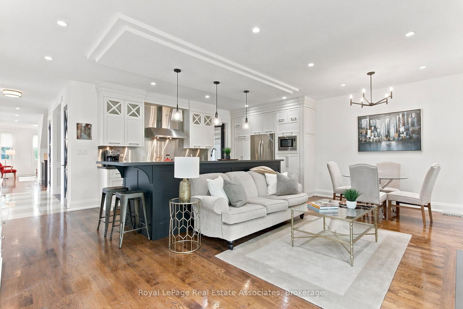 32 Jopling Avenue N • Toronto, ON photo 19