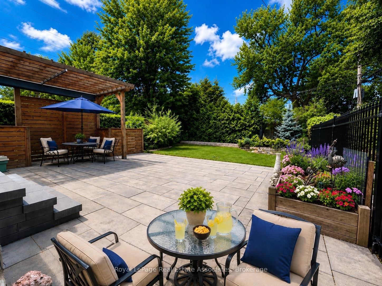32 Jopling Avenue N • Toronto, ON photo 46
