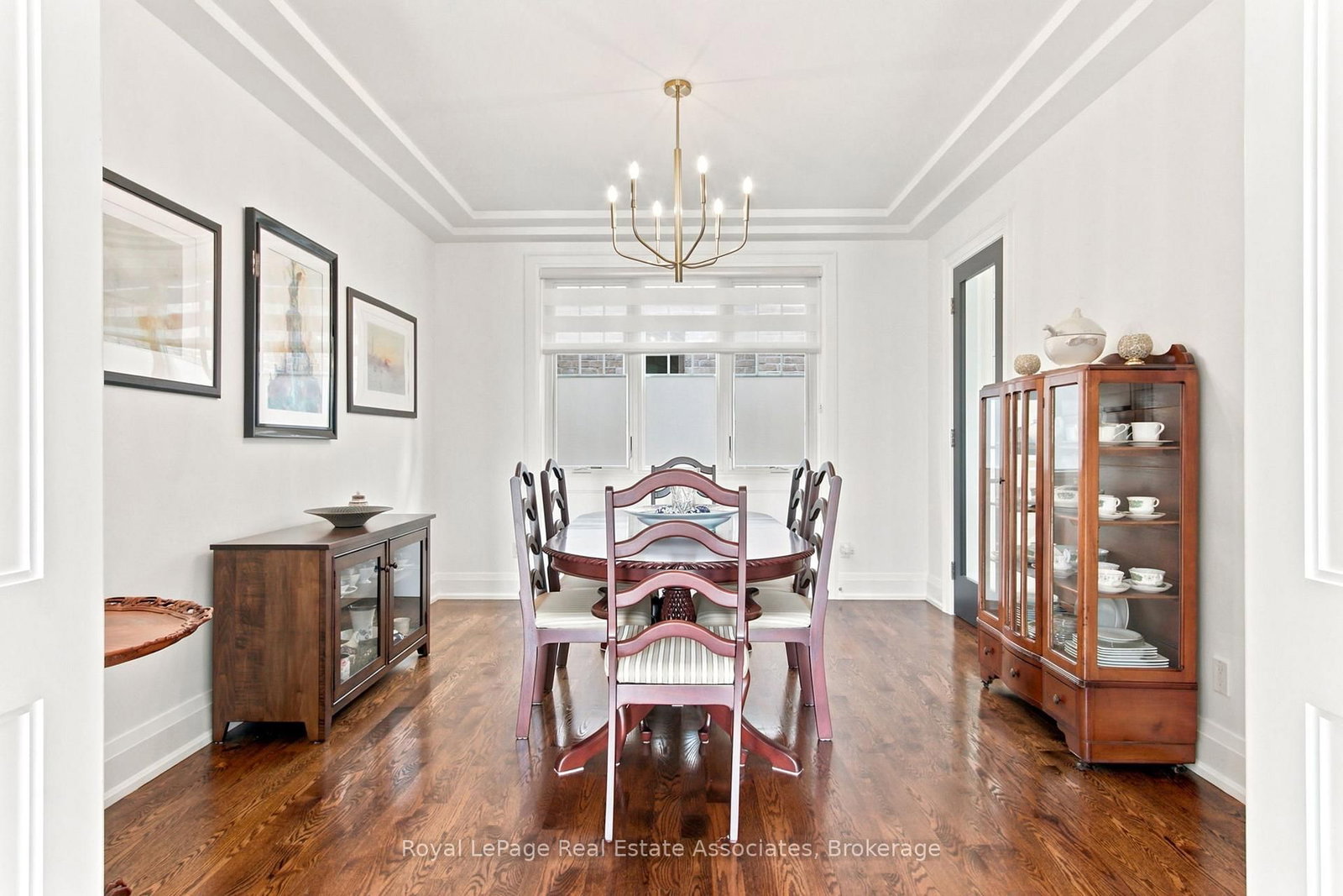 32 Jopling Avenue N • Toronto, ON photo 8