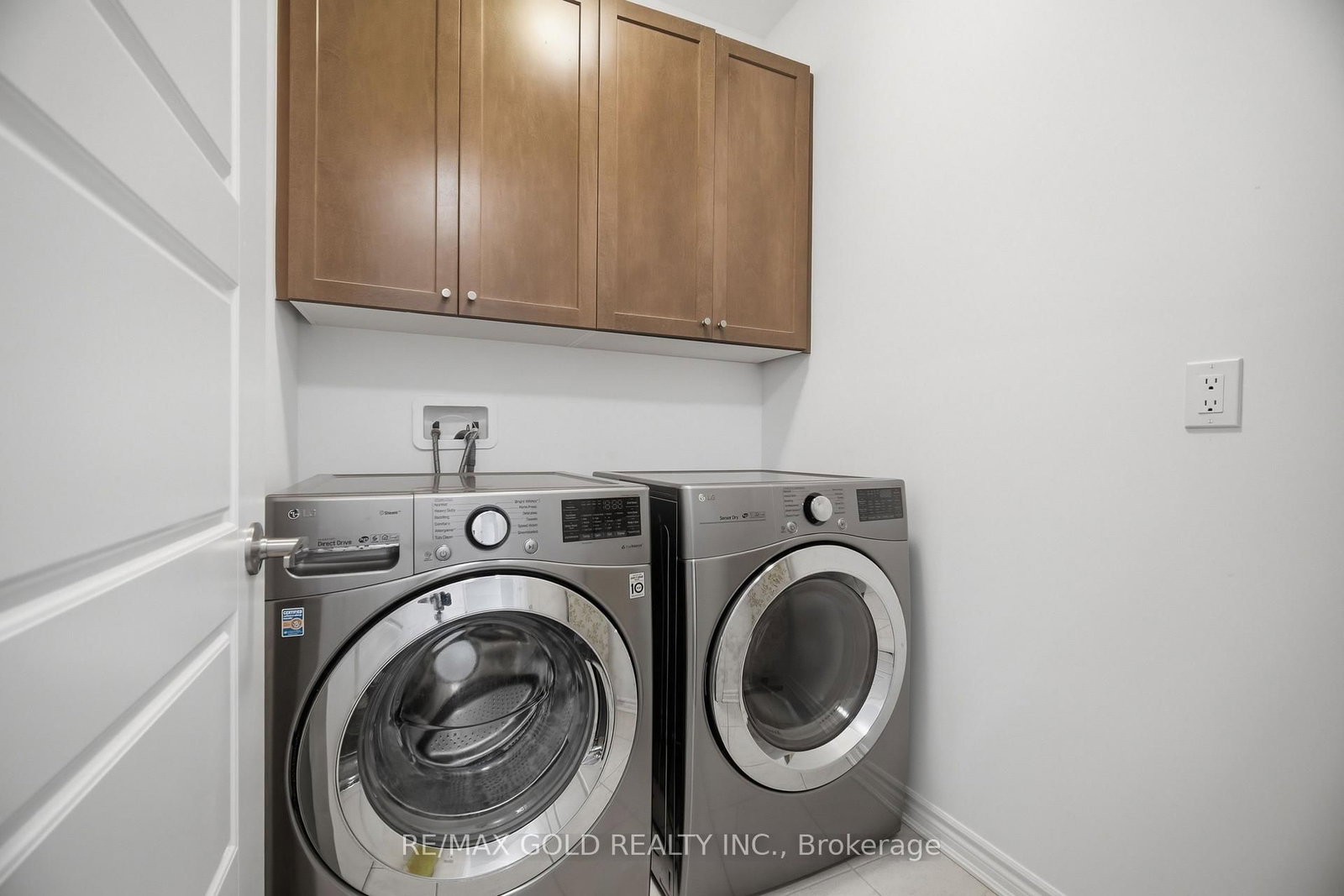 526 Kennedy Circle W • Milton, ON photo 41