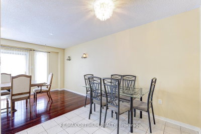 26 Tumbleweed Brampton,ON L6Y 5A1 — Photo 11