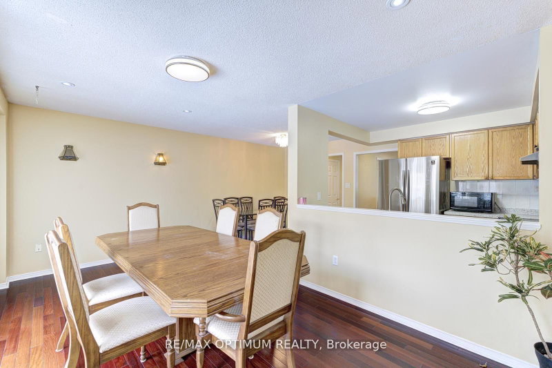26 Tumbleweed Brampton,ON L6Y 5A1 — Photo 18