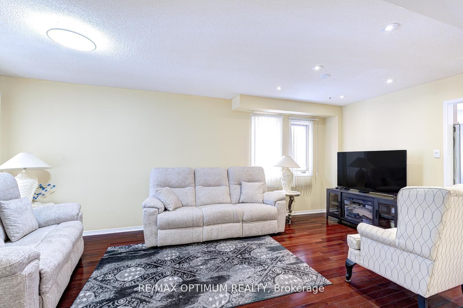 26 Tumbleweed Trail • Brampton, ON photo 6