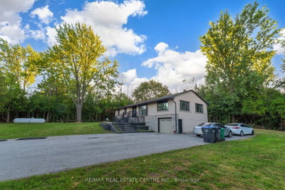1910 Olde Base Line Road • Caledon, ON photo 2