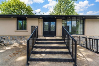 1910 Olde Base Line Road • Caledon, ON photo 3