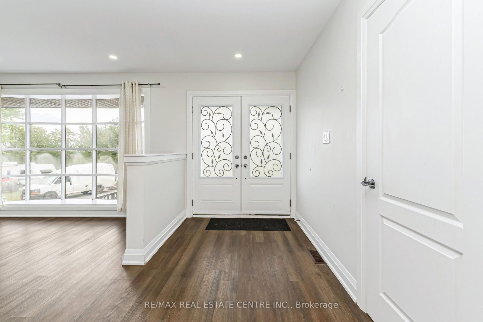 1910 Olde Base Line Road • Caledon, ON photo 4