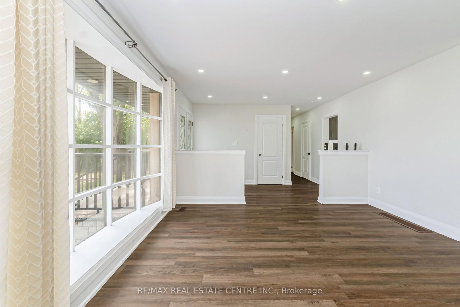 1910 Olde Base Line Road • Caledon, ON photo 5