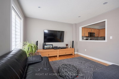 271 Richvale Brampton,ON L6Z 4W7 — Photo 13