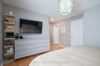 271 Richvale Brampton,ON L6Z 4W7 — Photo 16