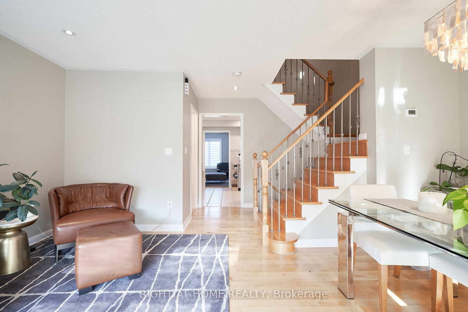 271 RICHVALE Drive S • #24 • Brampton, ON photo 4