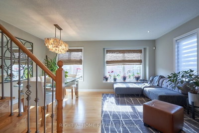 271 RICHVALE Drive S • #24 • Brampton, ON photo 5