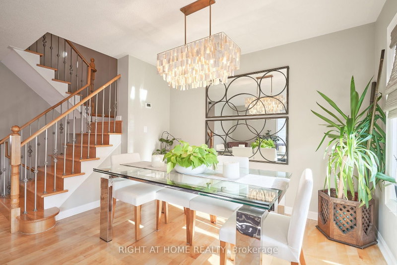 271 Richvale Brampton,ON L6Z 4W7 — Photo 6