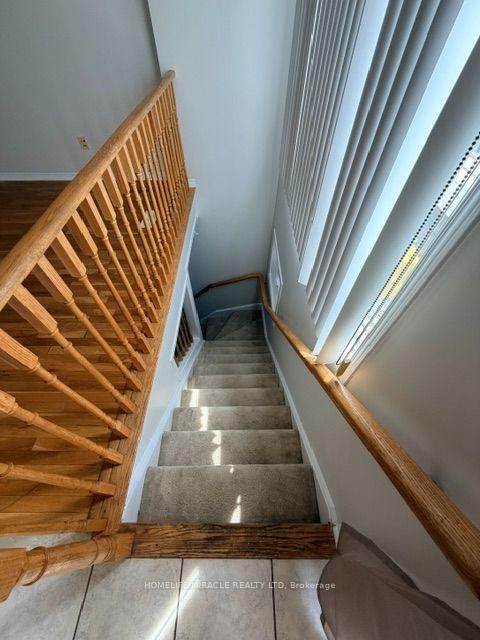 7-6391 Spinnaker Circ, Mississauga, view 11