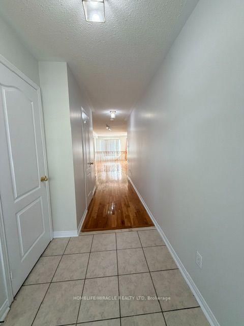 7 - 6391 Spinnaker Circle