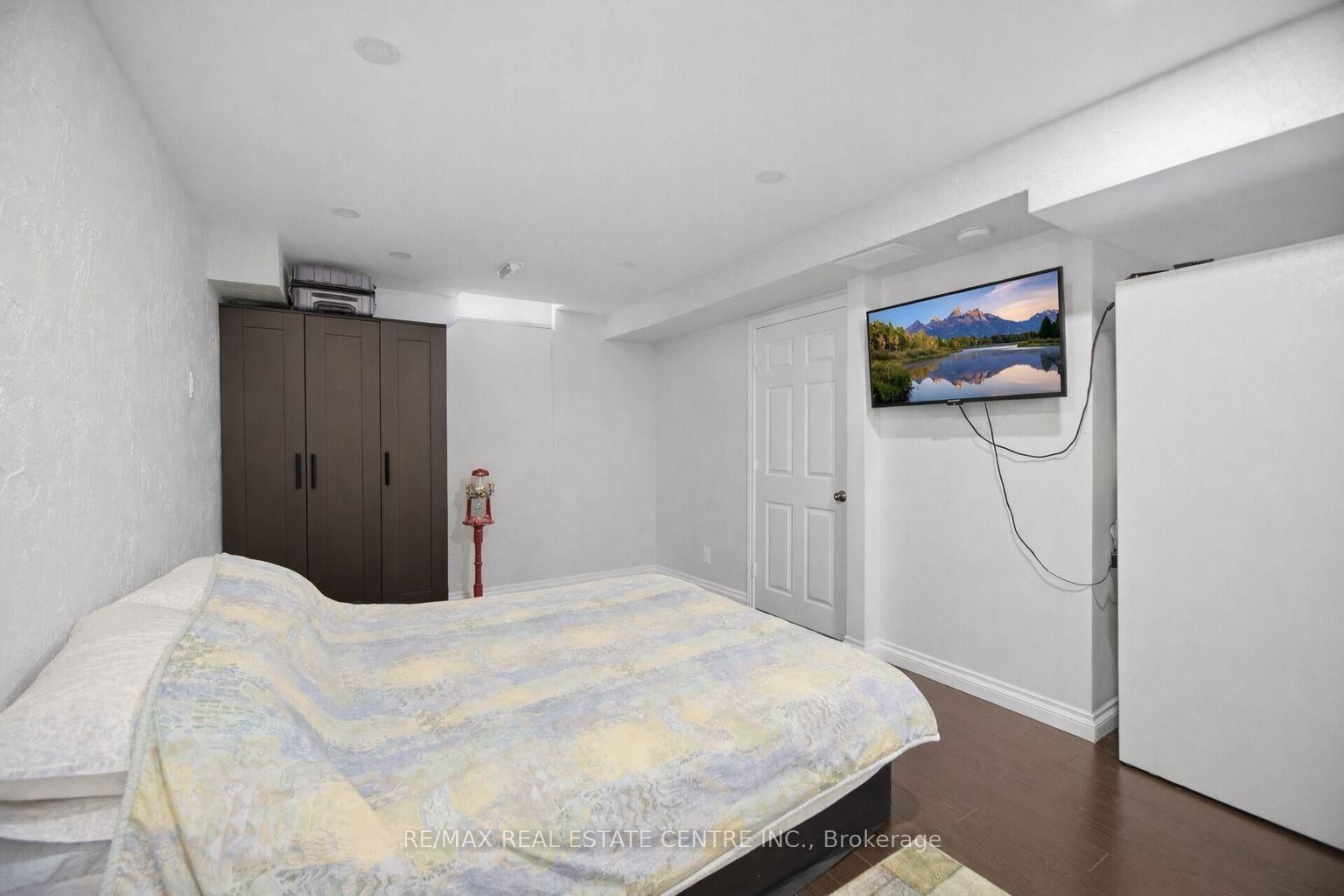 11 Sheringham Street • Brampton, ON photo 36