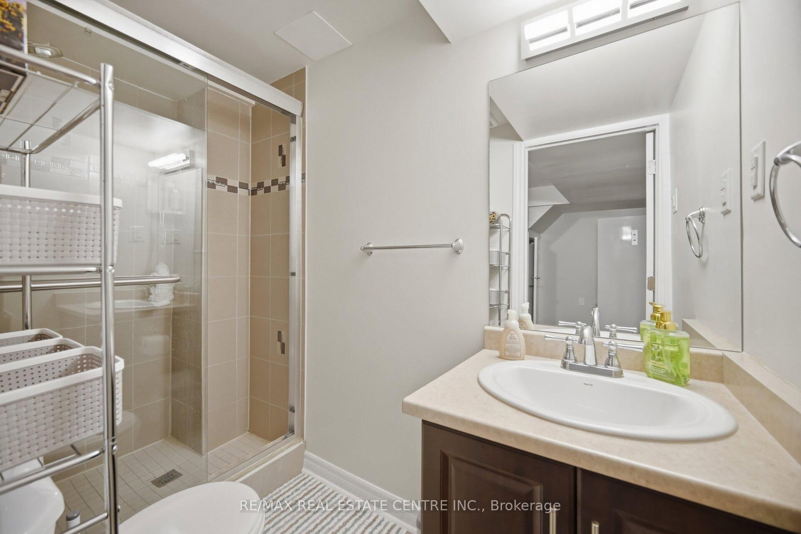 11 Sheringham Street • Brampton, ON photo 38