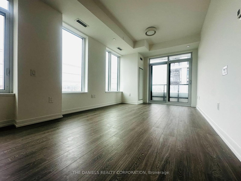603 - 2485 Eglinton Avenue W