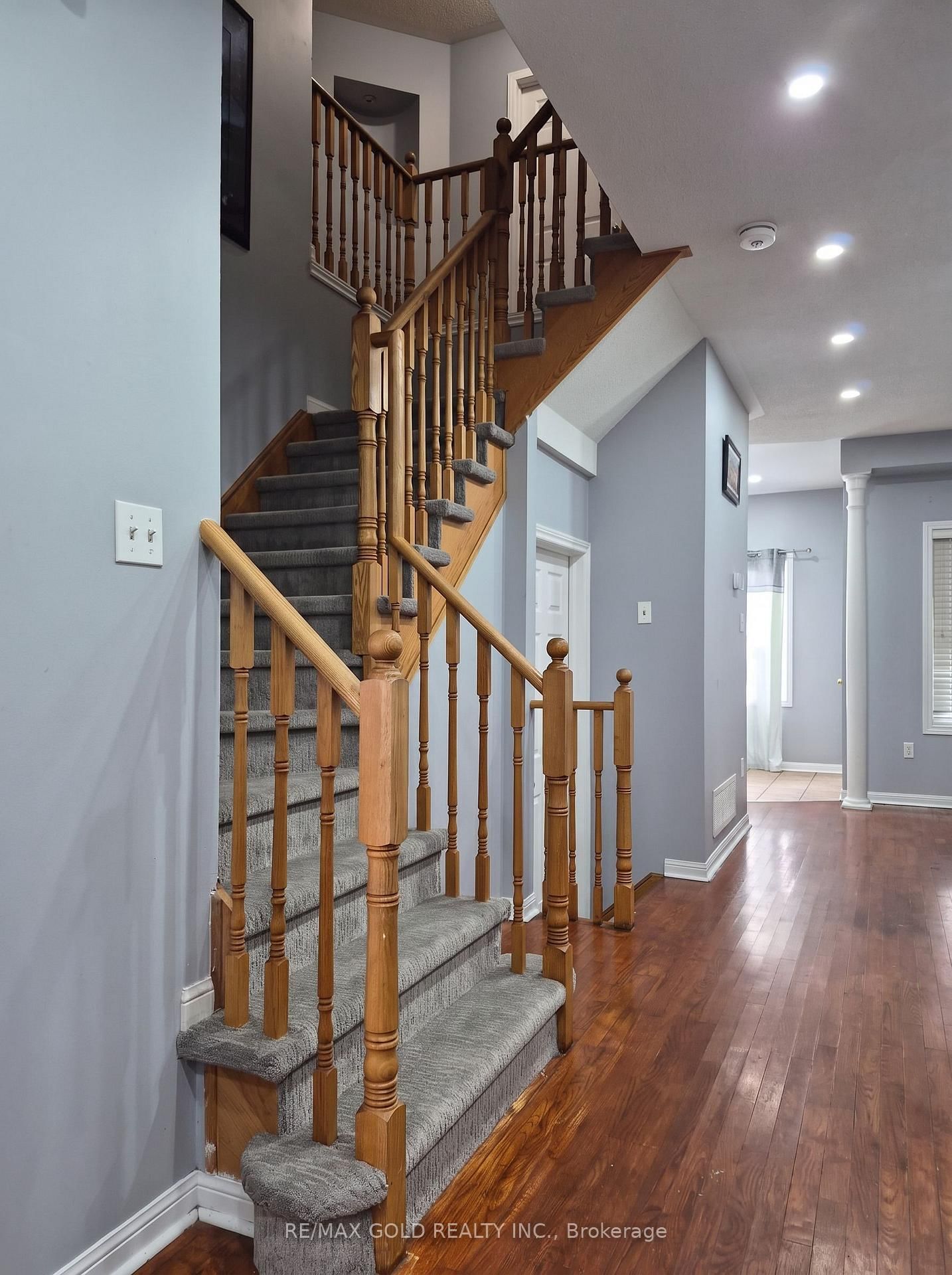 22 Blue Whale Boulevard • Brampton, ON photo 7