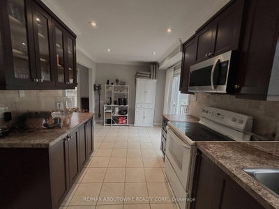 3072 Patrick Mississauga,ON L5N 3G5 — Photo 10