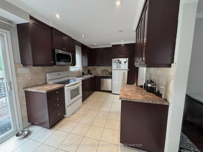 3072 Patrick Mississauga,ON L5N 3G5 — Photo 11