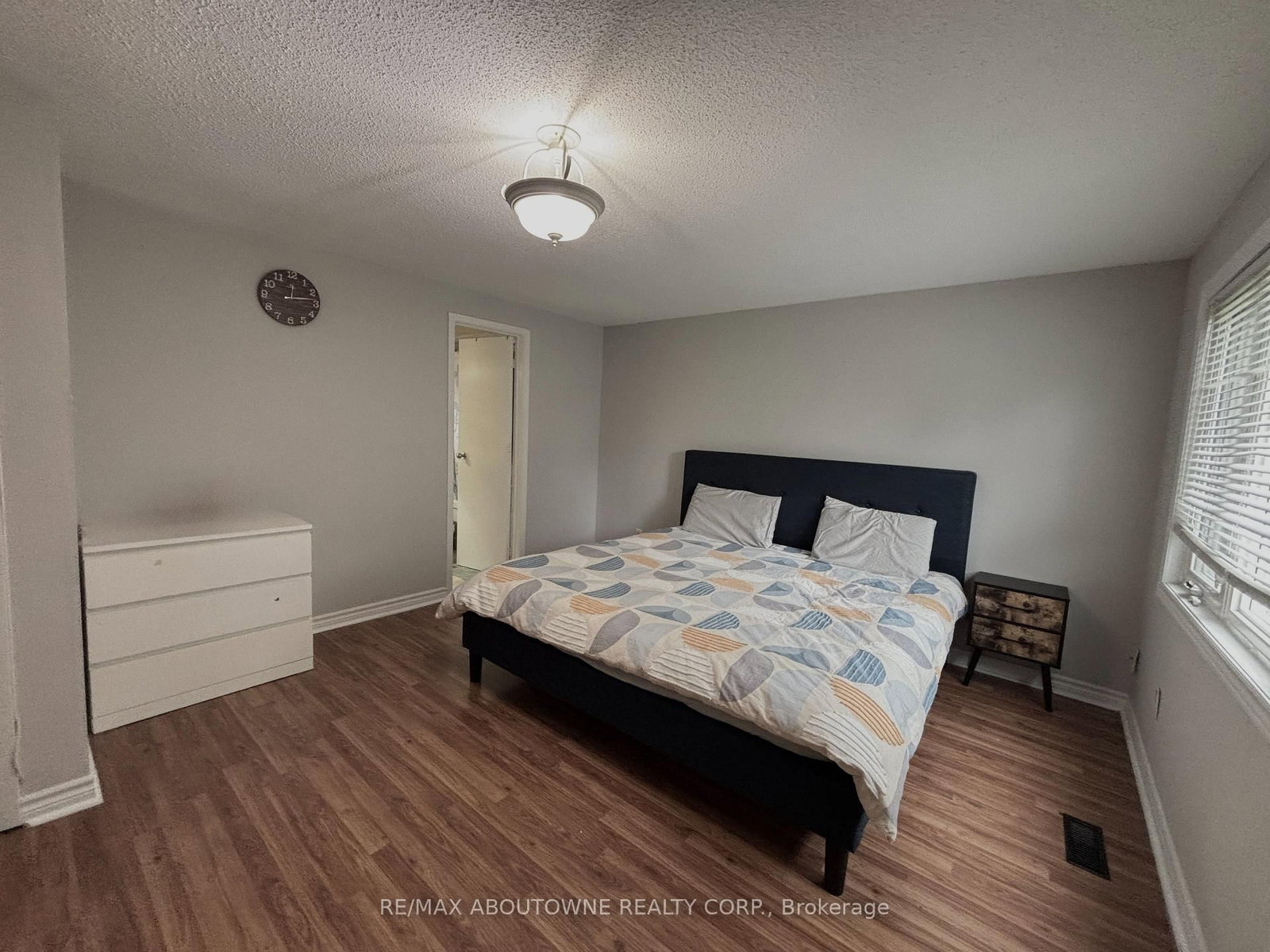 3072 Patrick Crescent • Mississauga, ON photo 12