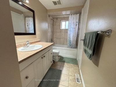 3072 Patrick Mississauga,ON L5N 3G5 — Photo 26