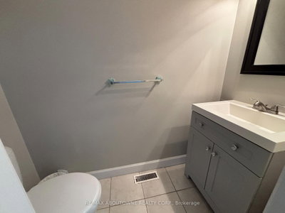 3072 Patrick Mississauga,ON L5N 3G5 — Photo 28