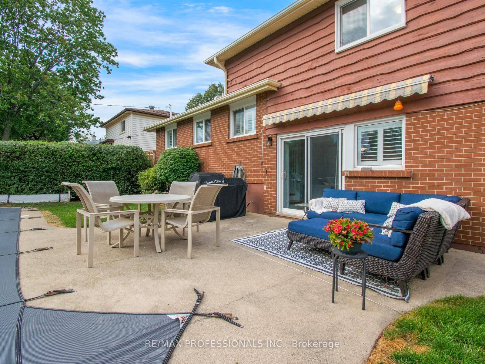652 Meadow Lane • Burlington, ON photo 38