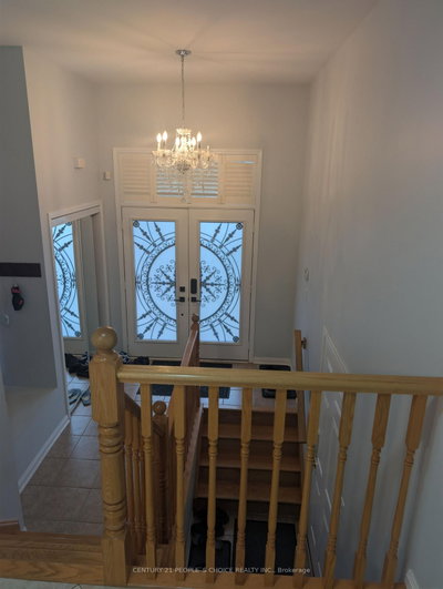 228 Fandango Drive • Brampton, ON photo 3