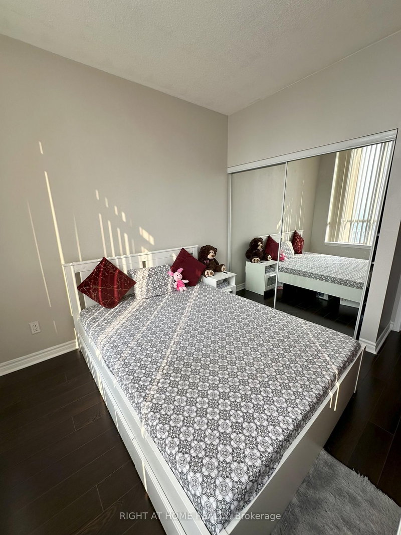4090 Living Arts Mississauga,ON L5B 4M8 — Photo 11