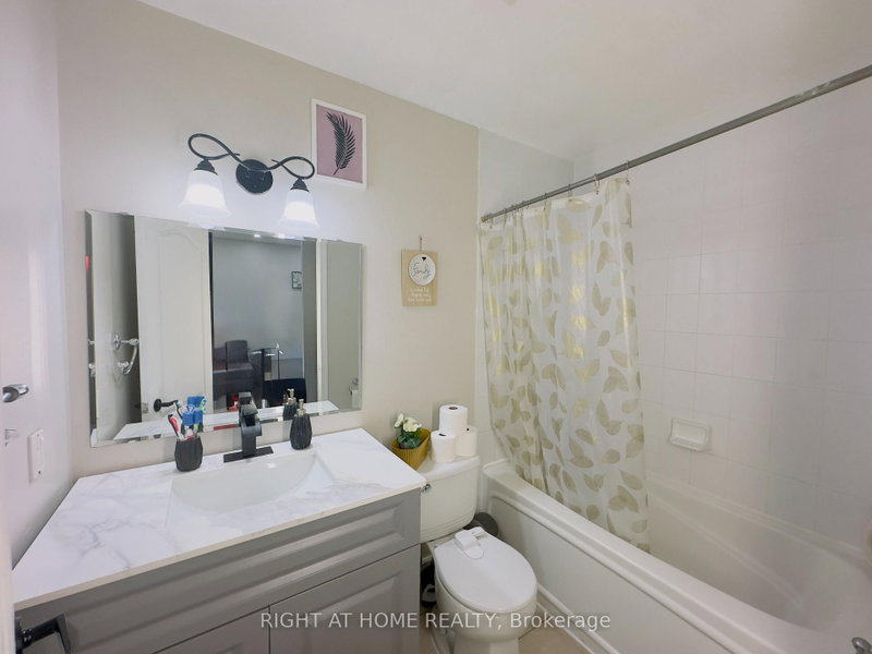 4090 Living Arts Mississauga,ON L5B 4M8 — Photo 12