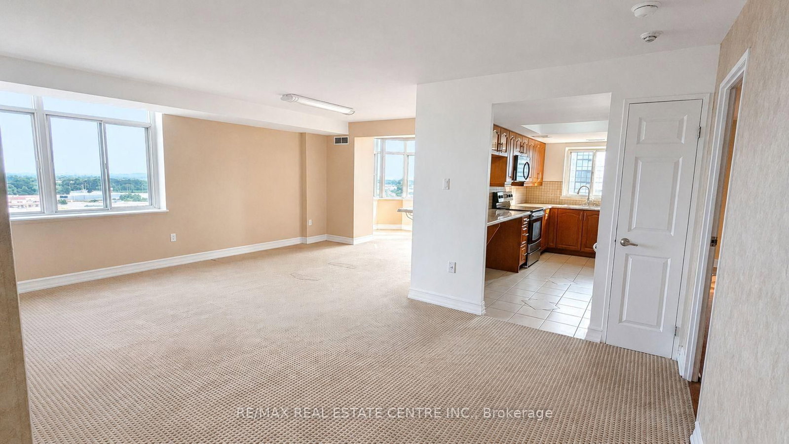 300 Webb Drive • #1515 • Mississauga, ON photo 5