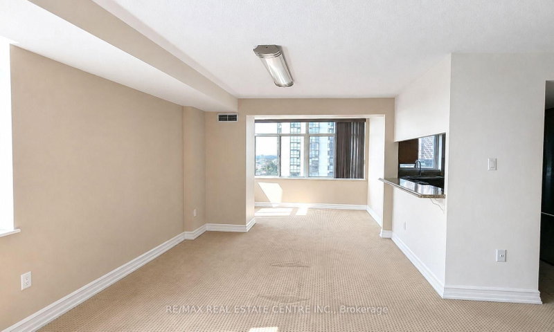 300 Webb Mississauga,ON L5B 3W3 — Photo 8