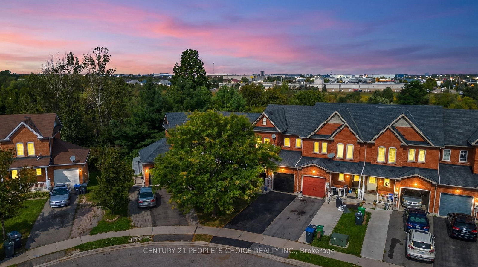 44 Monaco Court • Brampton, ON photo 3