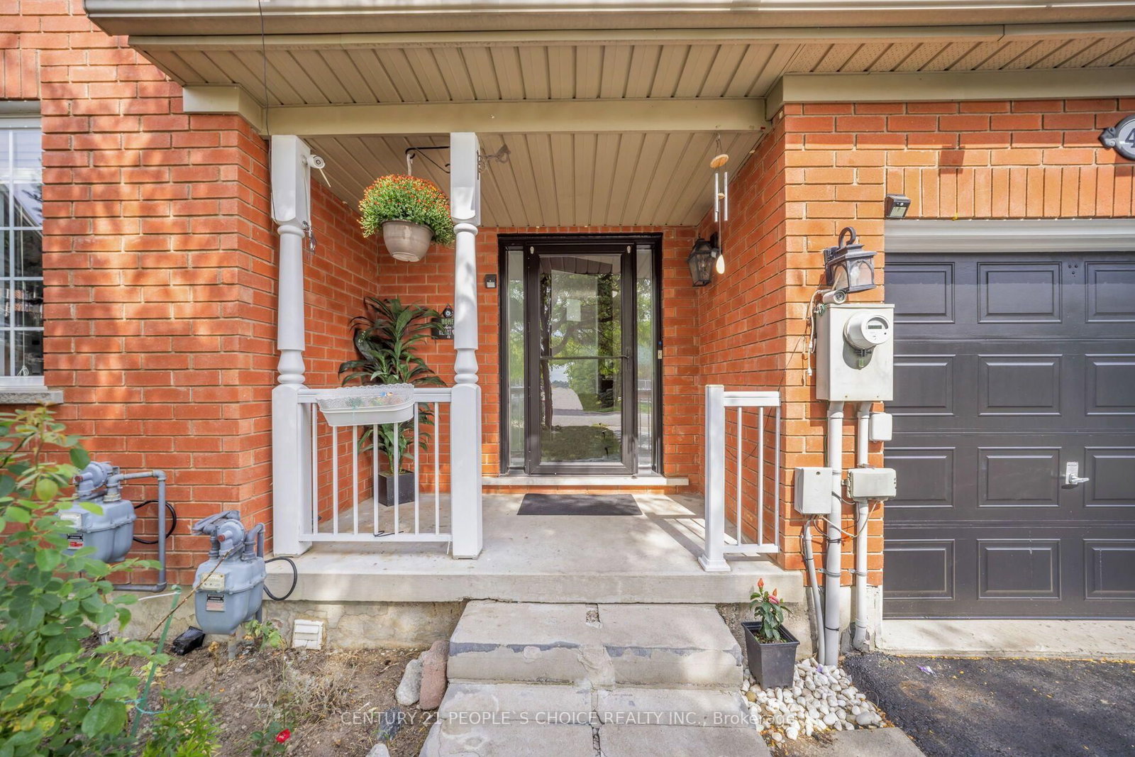 44 Monaco Court • Brampton, ON photo 5