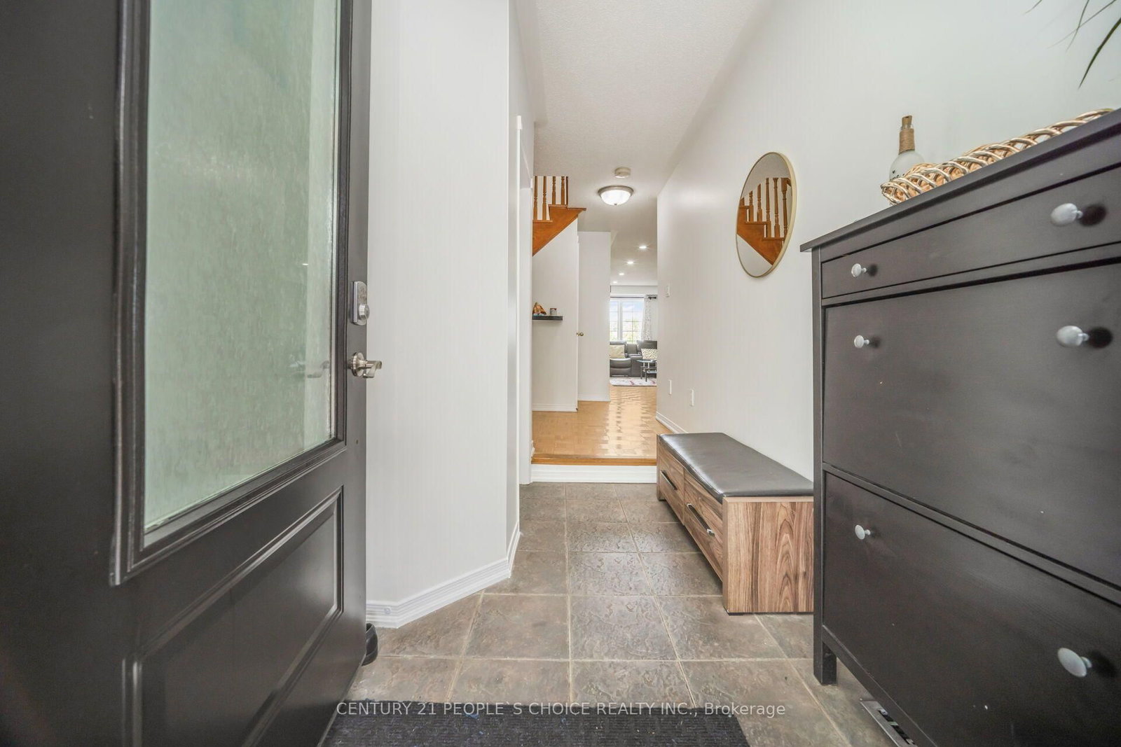 44 Monaco Court • Brampton, ON photo 6