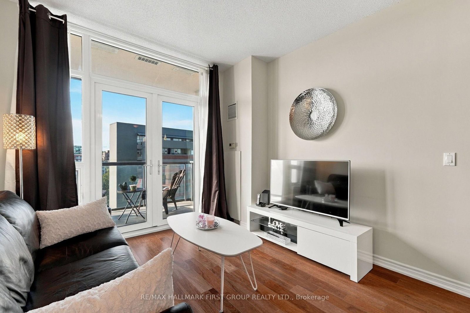 1135 Royal York Road • #912 • Toronto, ON photo 9