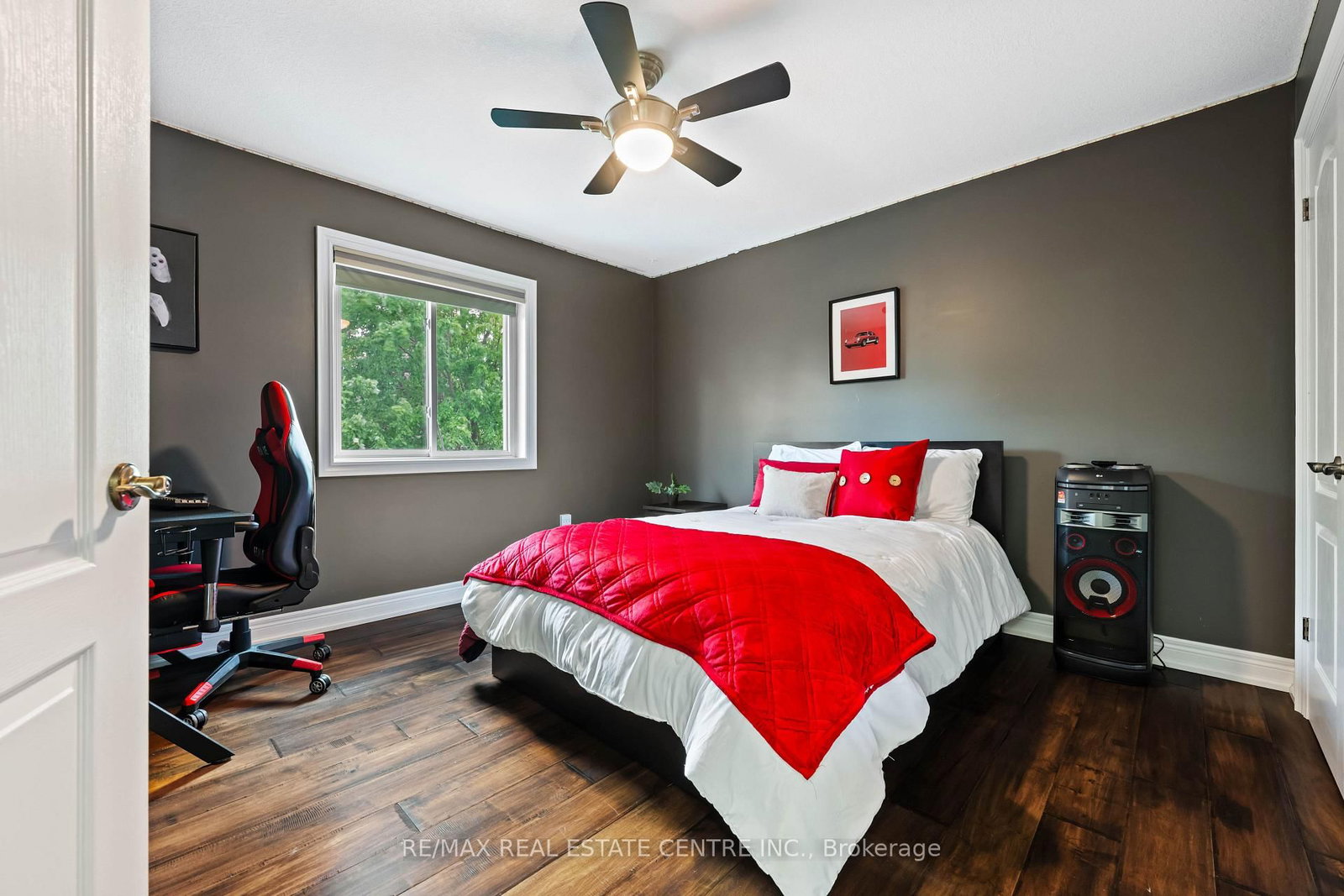 119 Oak Ridge Drive • Orangeville, ON photo 18