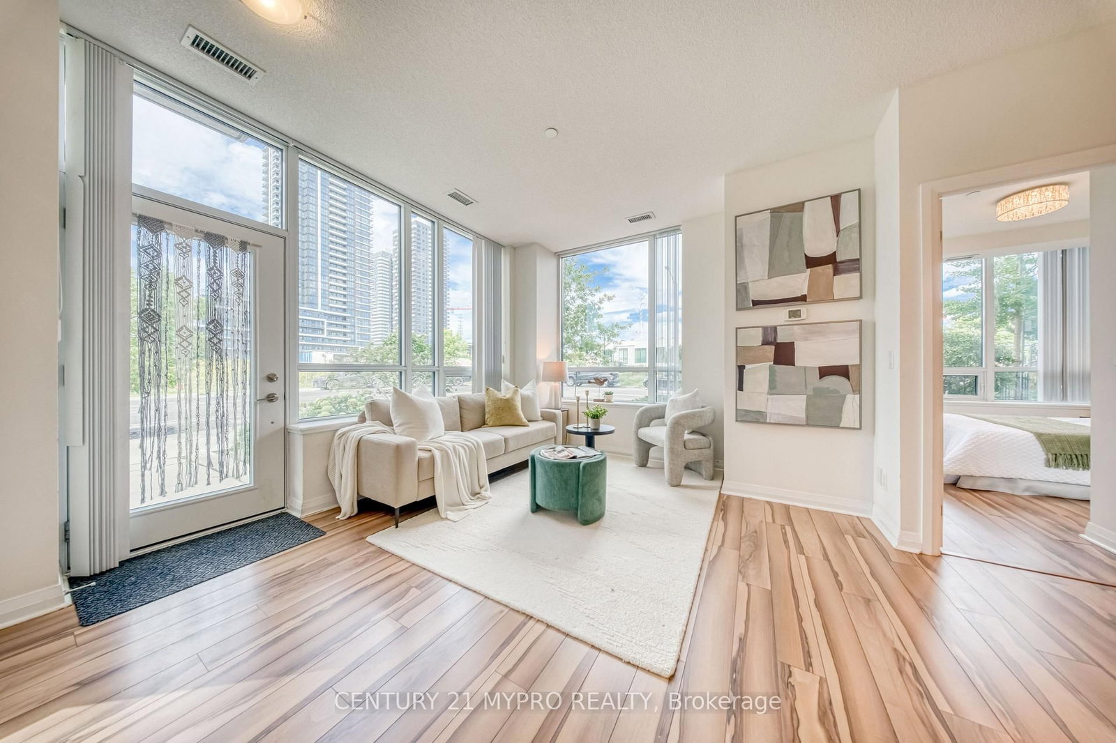 55 Eglinton Avenue W • #103 • Mississauga, ON photo 16