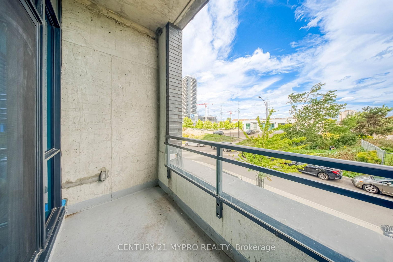 55 Eglinton Avenue W • #103 • Mississauga, ON photo 32