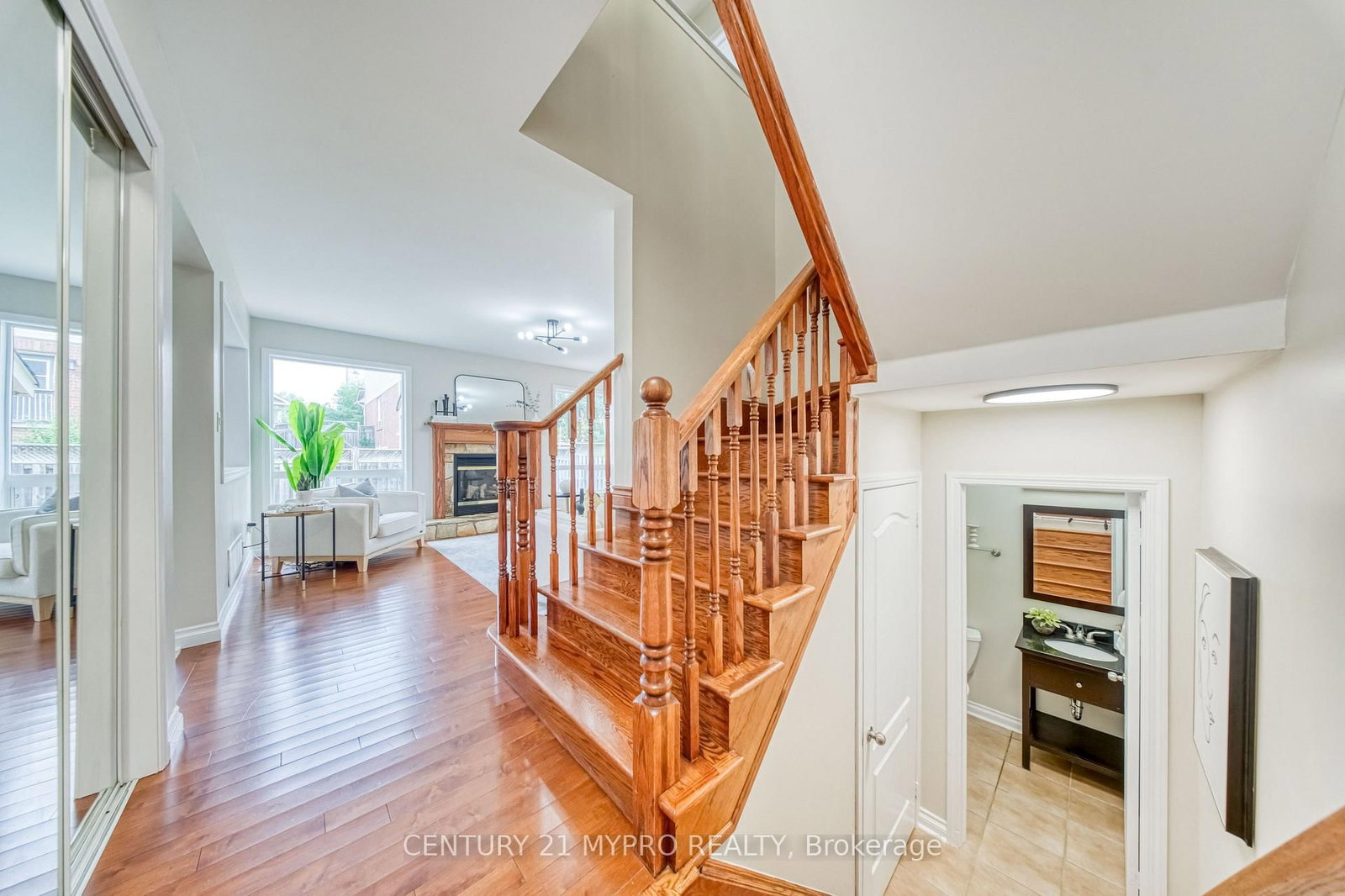 877 Trudeau Drive • Milton, ON photo 6