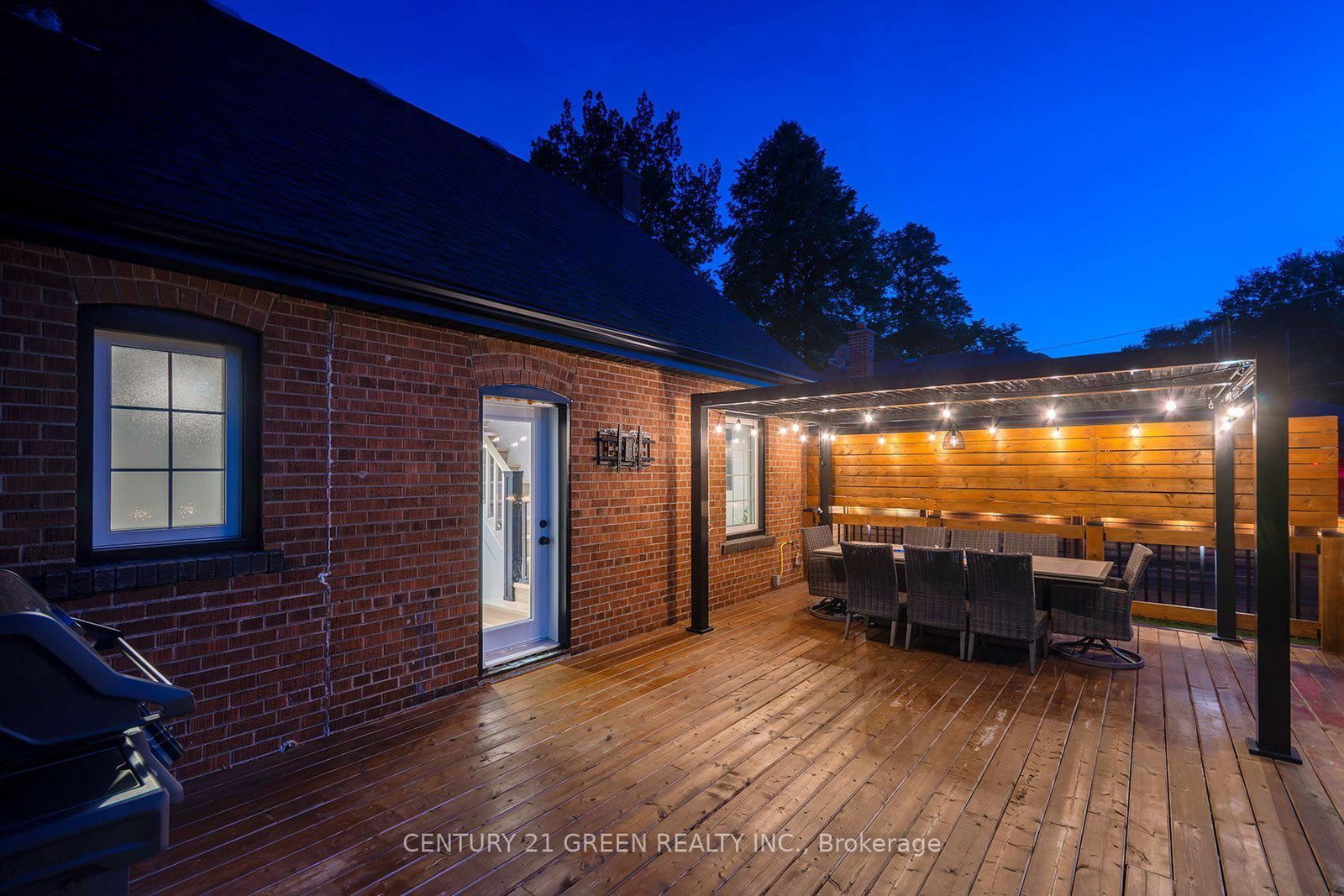 32 Castlebar Road • Toronto, ON photo 26