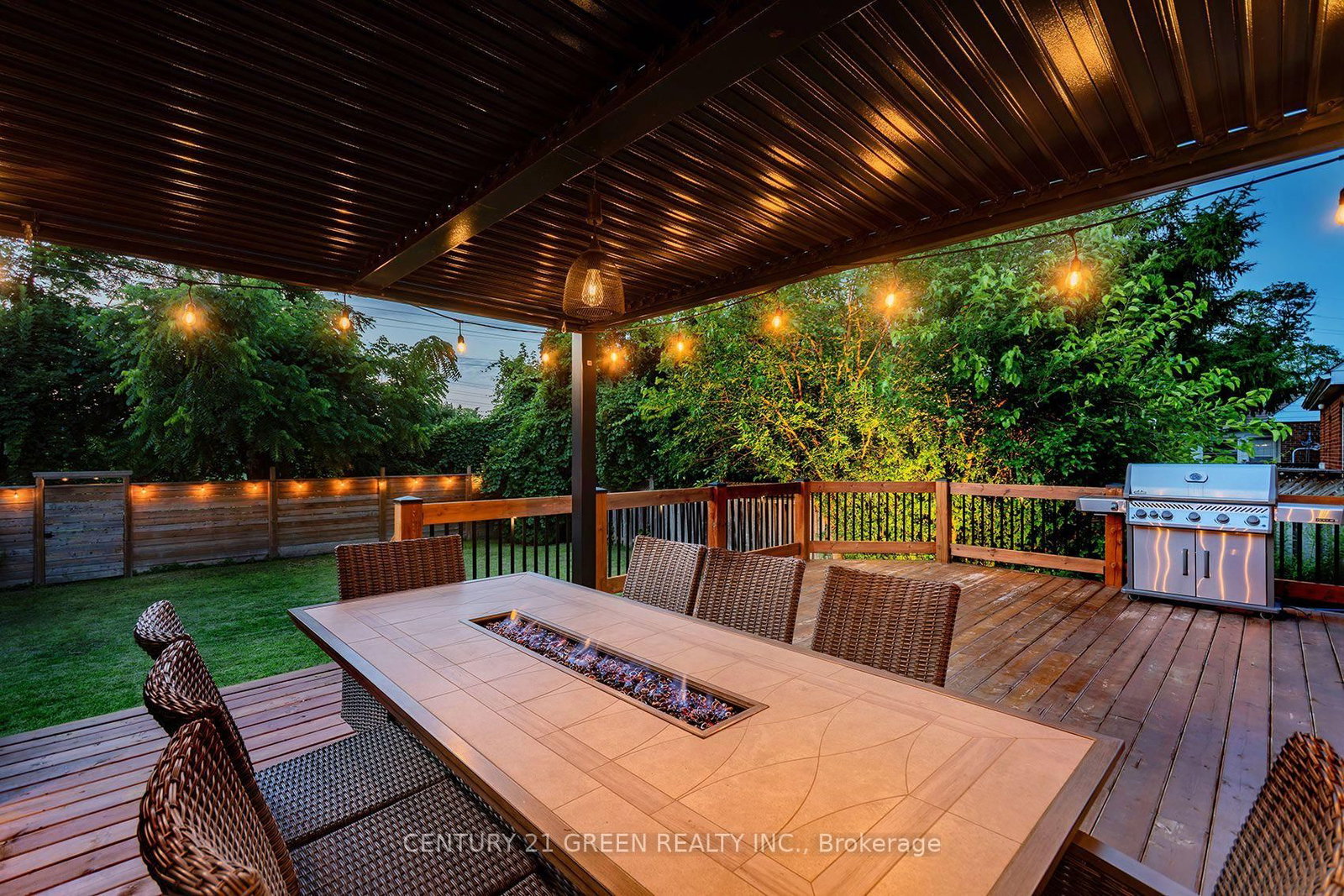 32 Castlebar Road • Toronto, ON photo 31