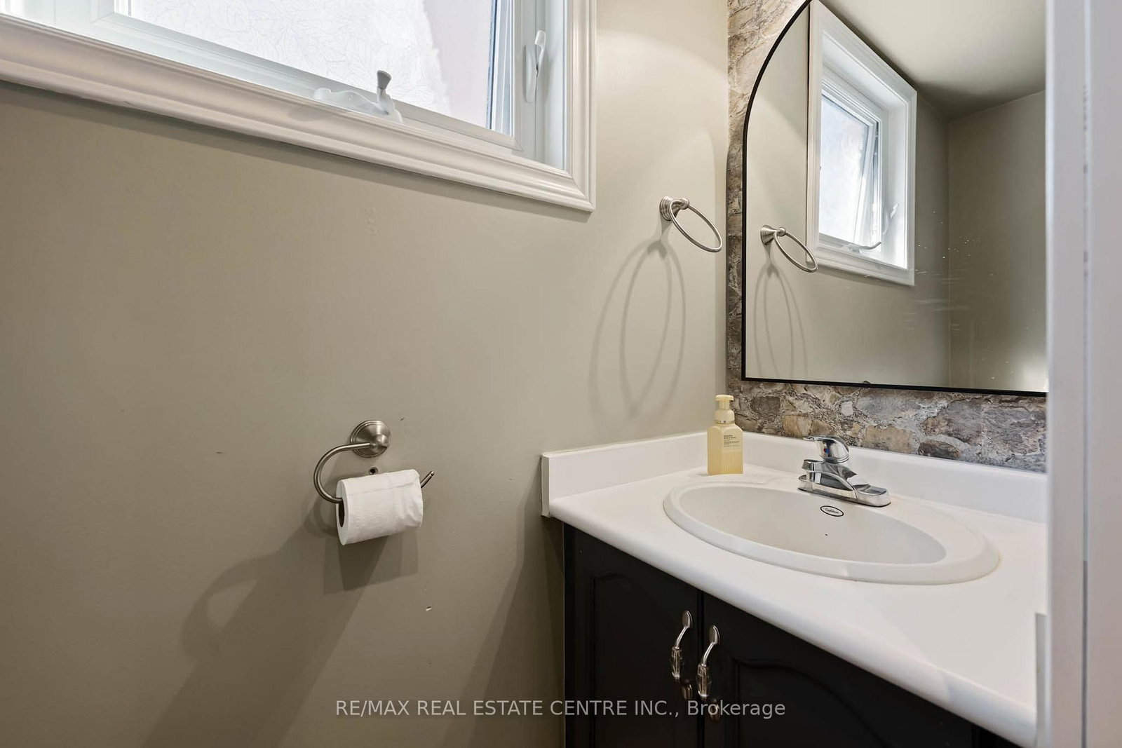 128 Elaine Drive • Orangeville, ON photo 17