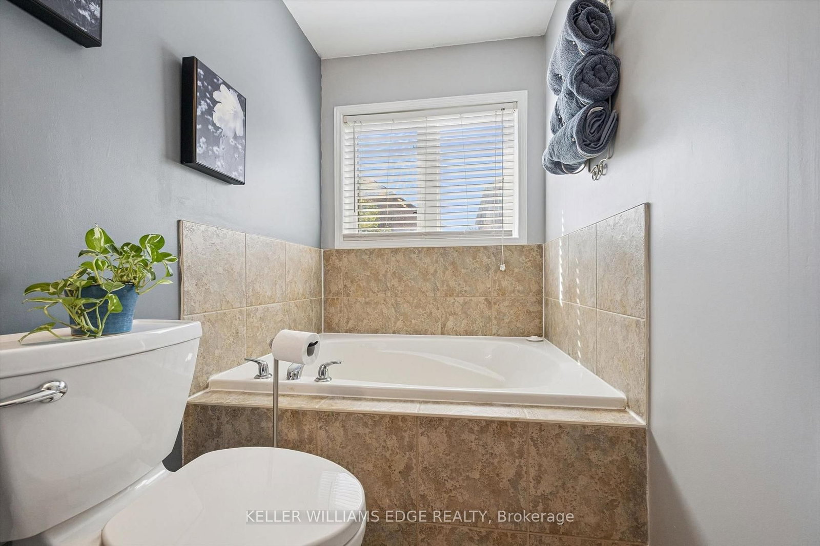 97 Meadowlark Drive N • Halton Hills, ON photo 23