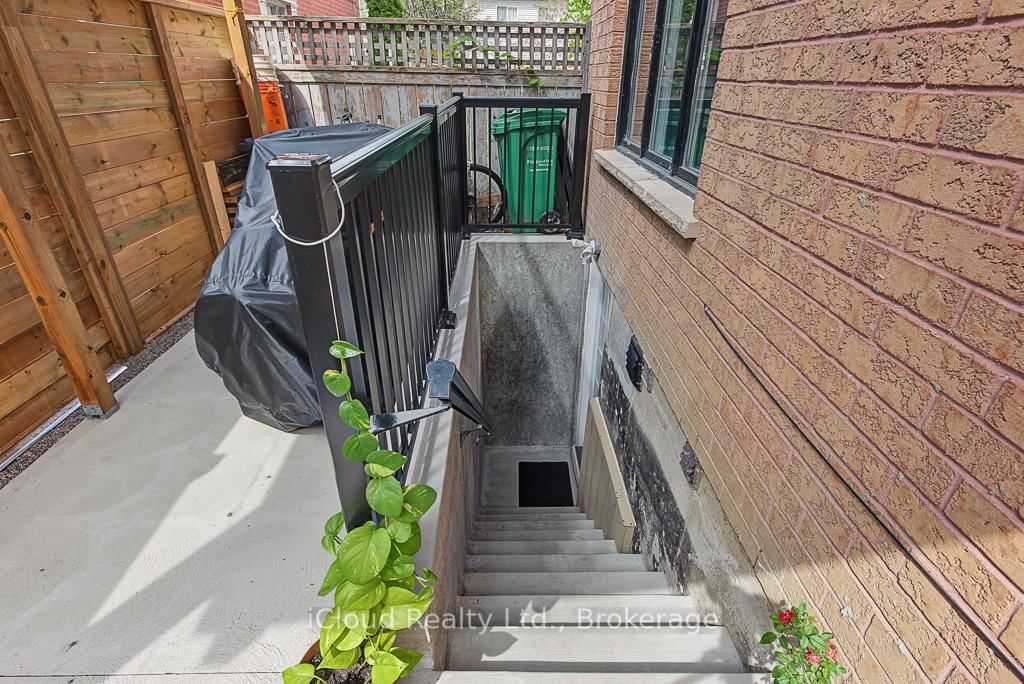 152 Clover Bloom Road • Brampton, ON photo 36
