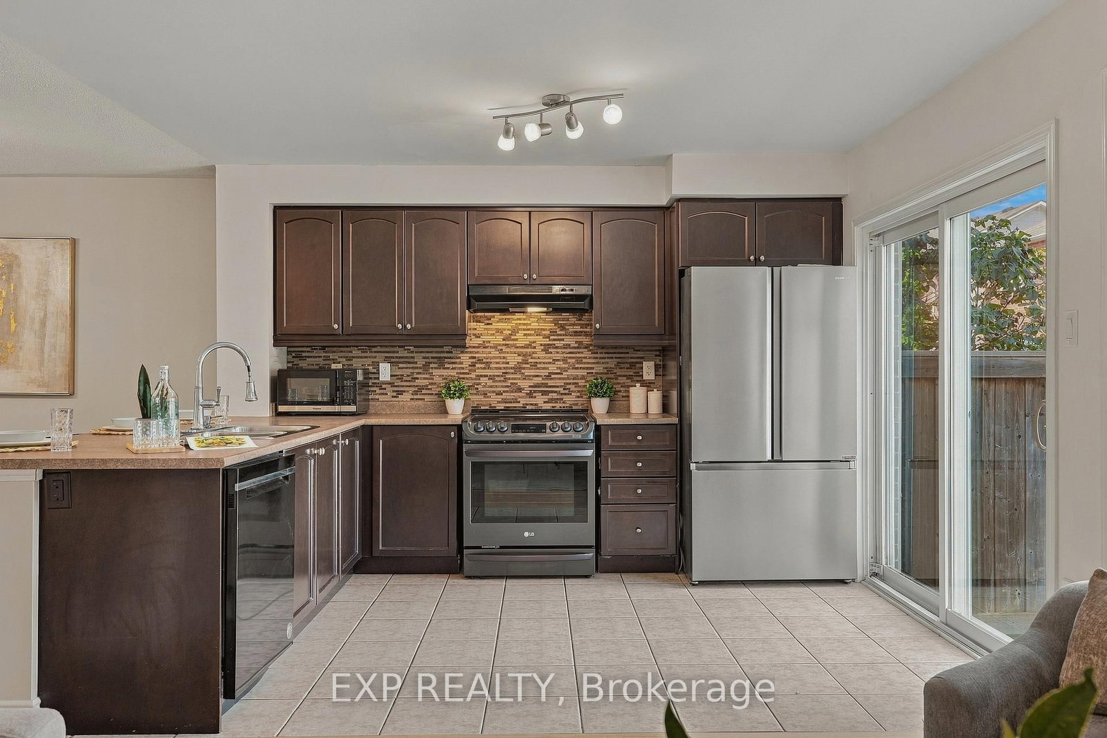 629 Gervais Terrace • Milton, ON photo 8