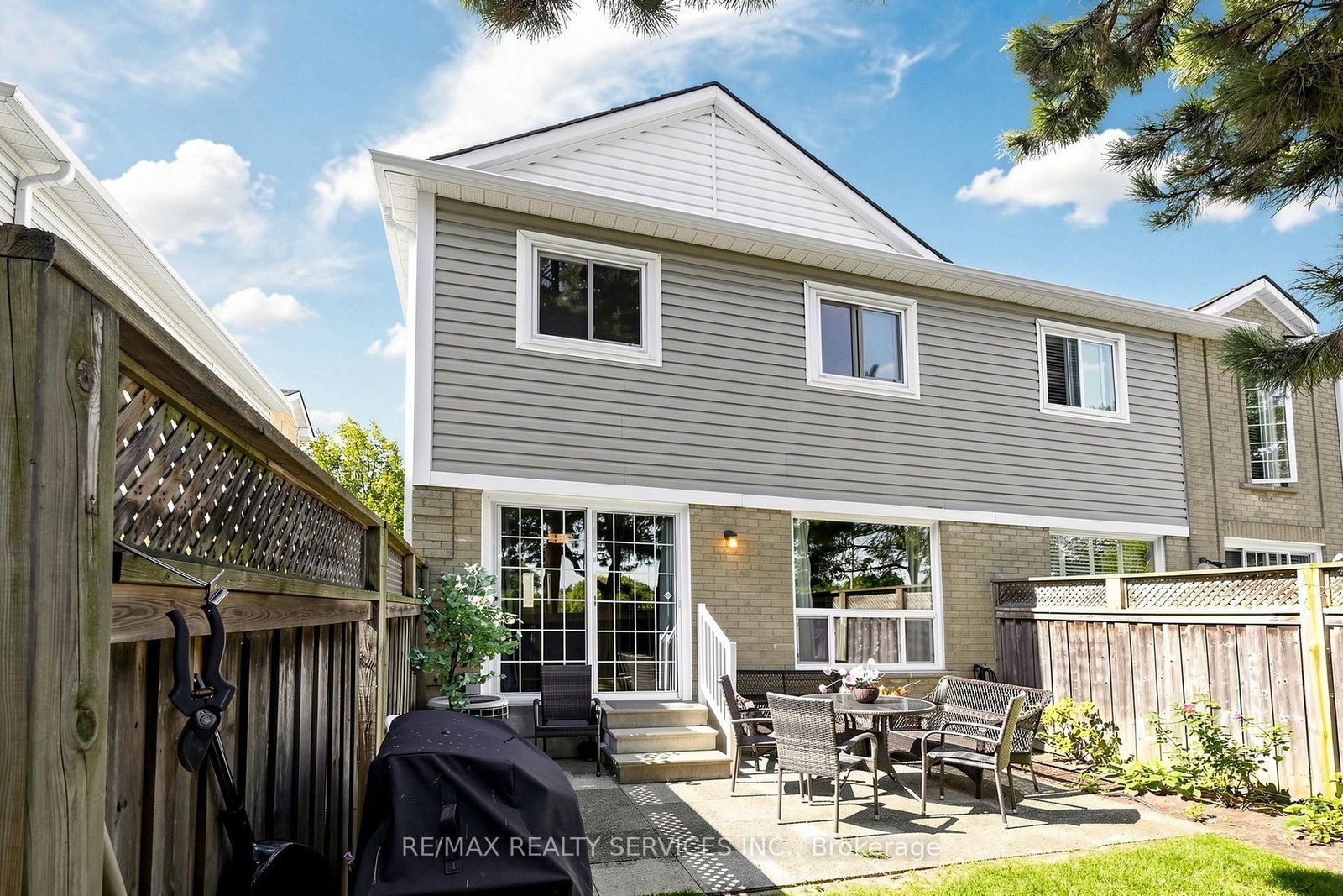 74 Heathcliffe Square • Brampton, ON photo 38