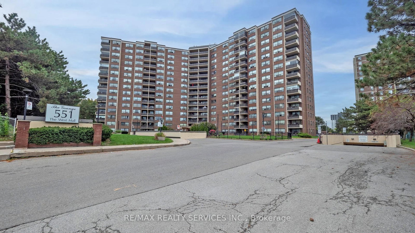 551 The West Mall • #1219 • Toronto, ON photo 1