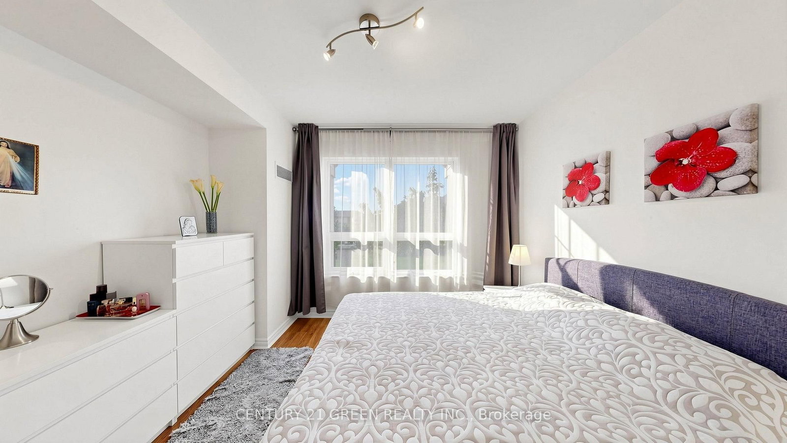 830 Scollard Court • #311 • Mississauga, ON photo 26